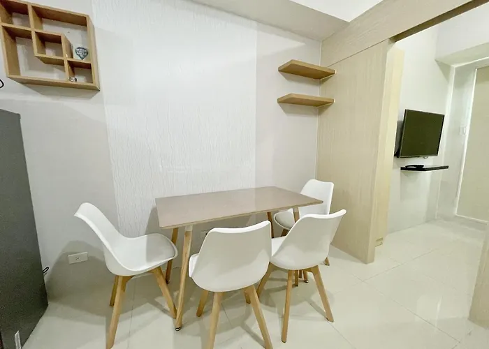 Aparthotel Grass Residences Condotel Near Sm North Edsa