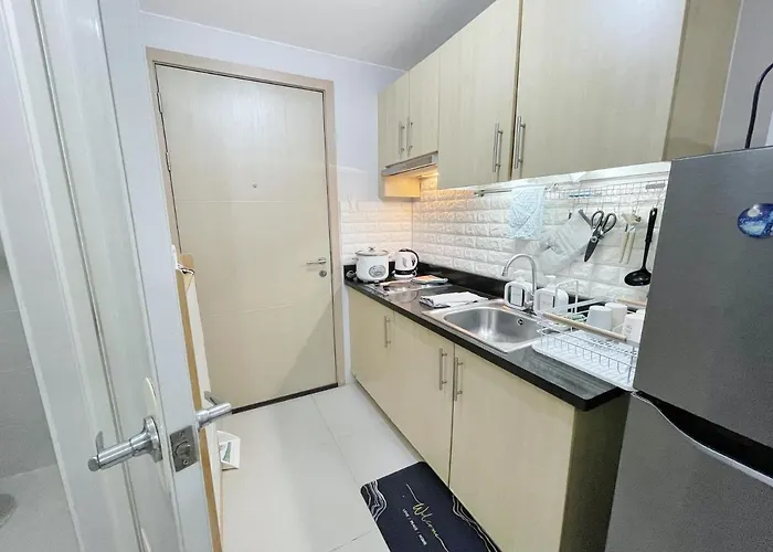 Grass Residences Condotel Near Sm North Edsa Aparthotel